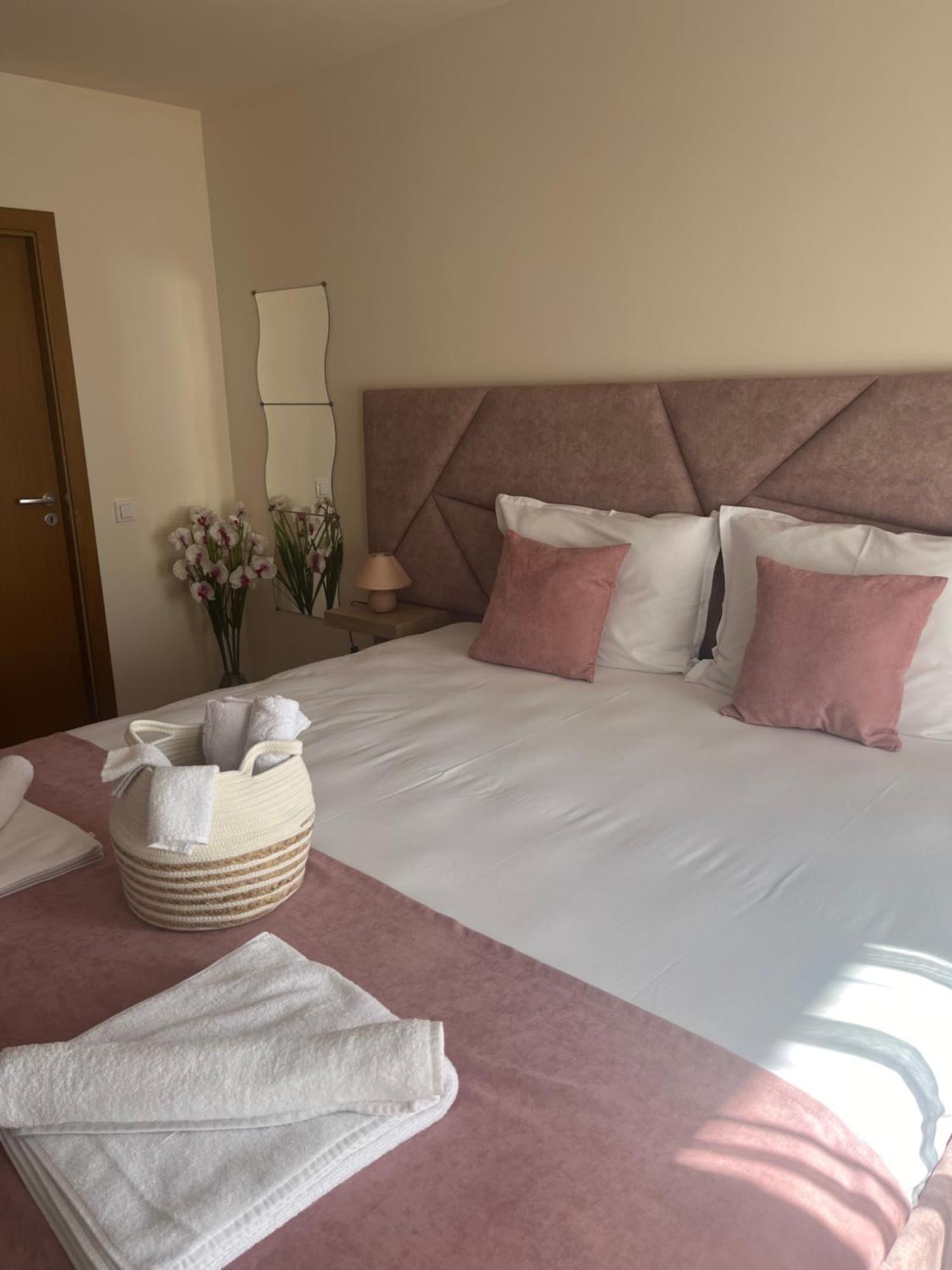 Grand Resort Luxury Apartment Pamporovo Eksteriør bilde
